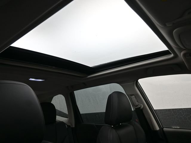 Used 2023 Subaru Forester Limited AWD/4WD image 11