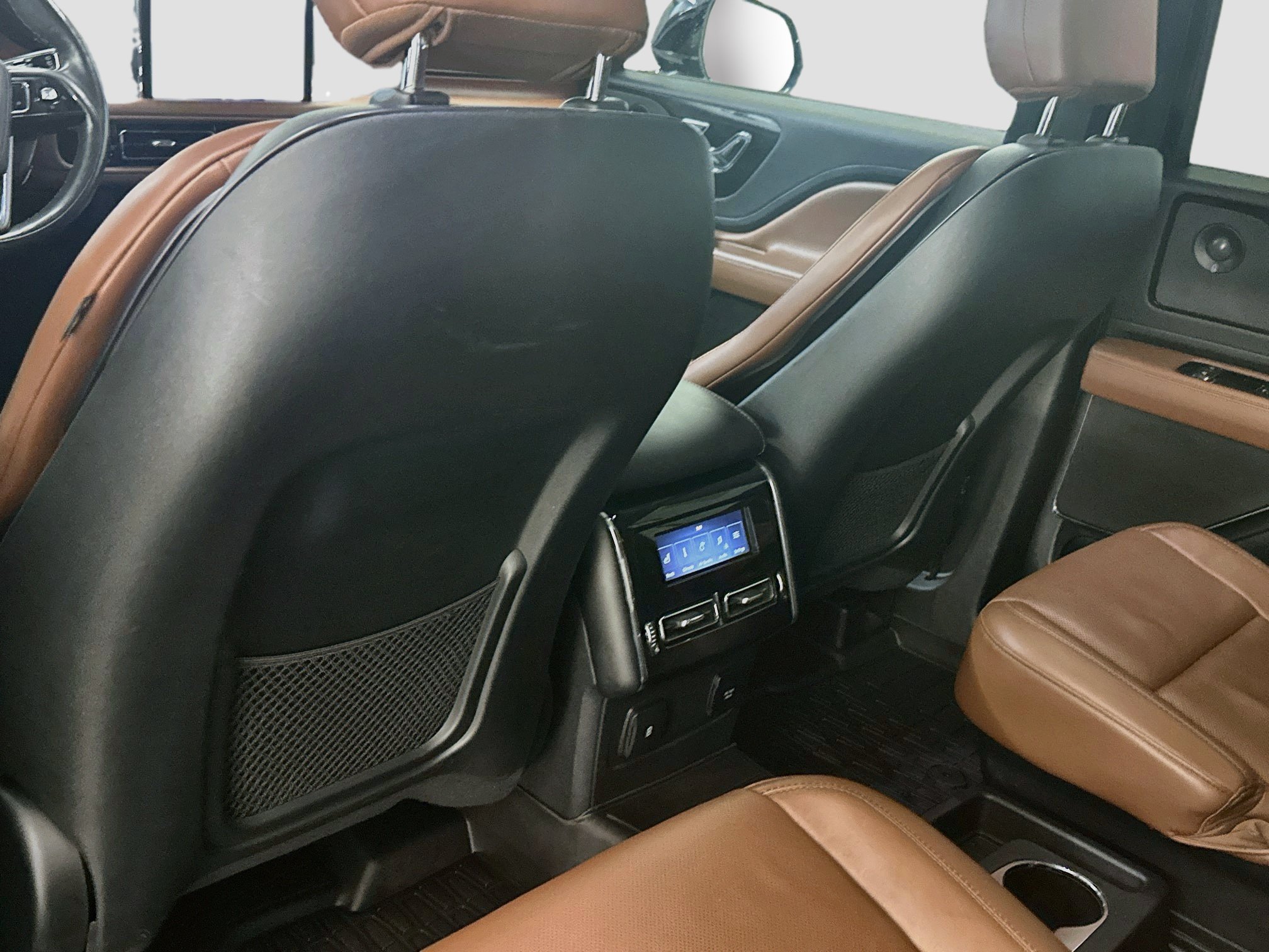 Used 2022 Lincoln Aviator Reserve w/ Equipment Group 201A AWD/4WD image 29