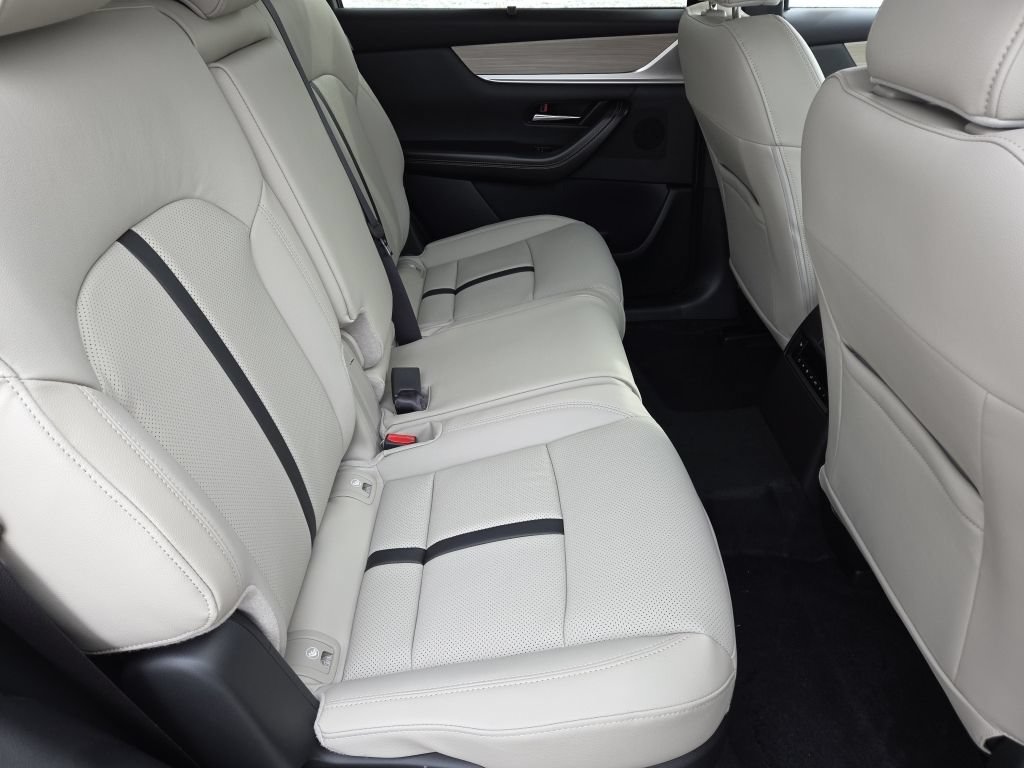 New 2026 MAZDA CX-70 SC AWD/4WD image 15