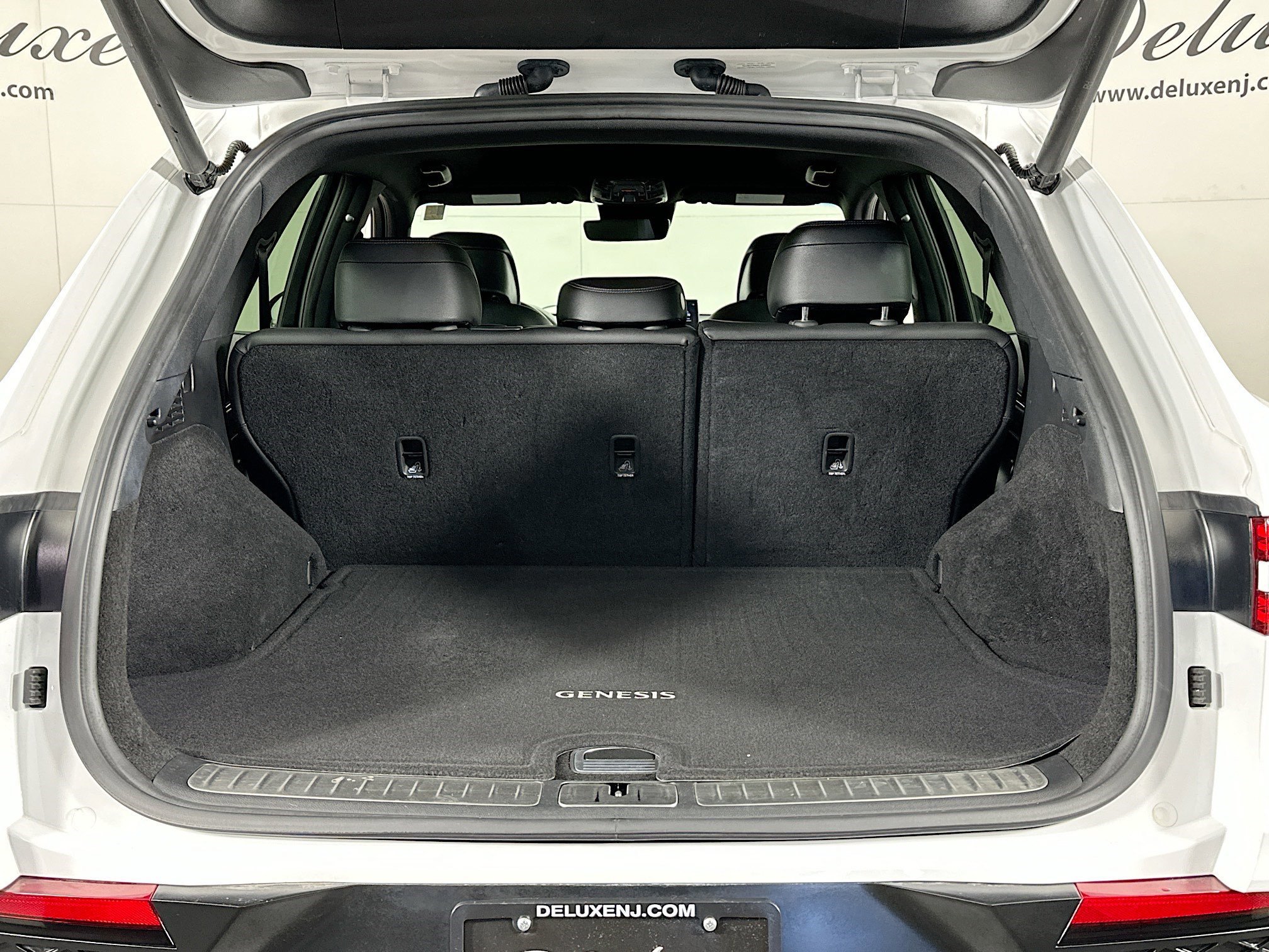 Used 2023 Genesis GV70 2.5T w/ Sport Prestige Package image 25