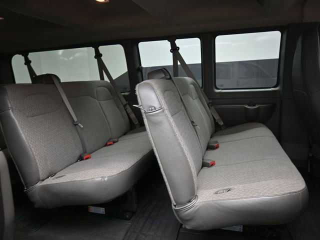 New 2025 Chevrolet Express 3500 LT w/ LT Preferred Equipment Group RWD image 10