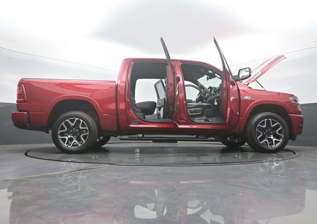 New 2026 RAM 1500 Laramie AWD/4WD image 59