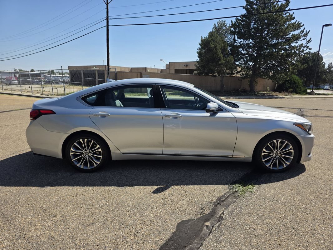 Used 2017 Genesis G80 3.8 AWD/4WD image 9
