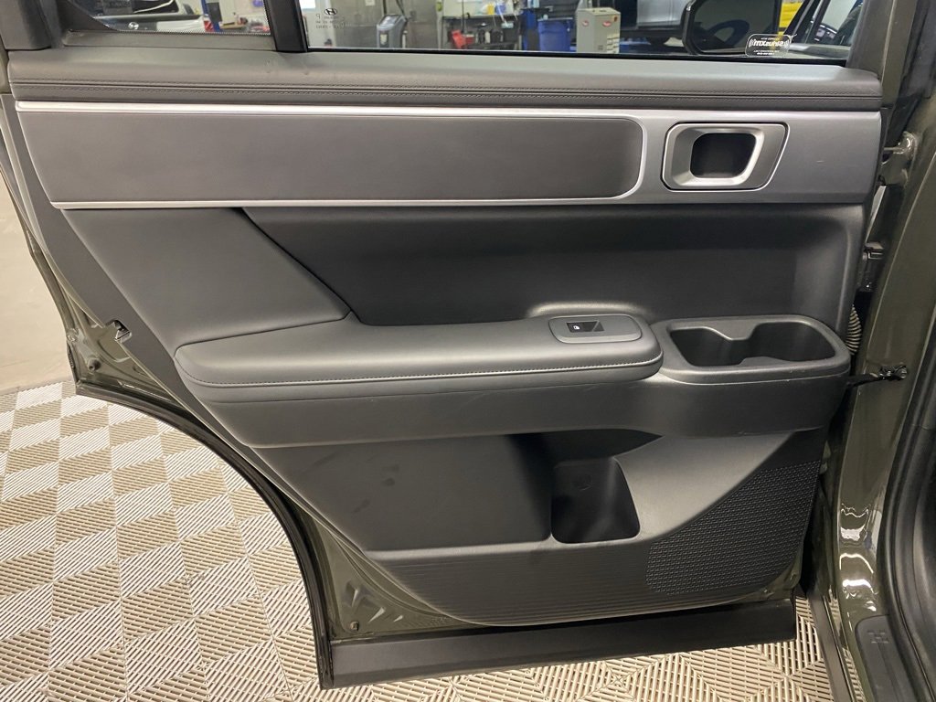 Used 2024 Hyundai Santa Fe SEL image 25