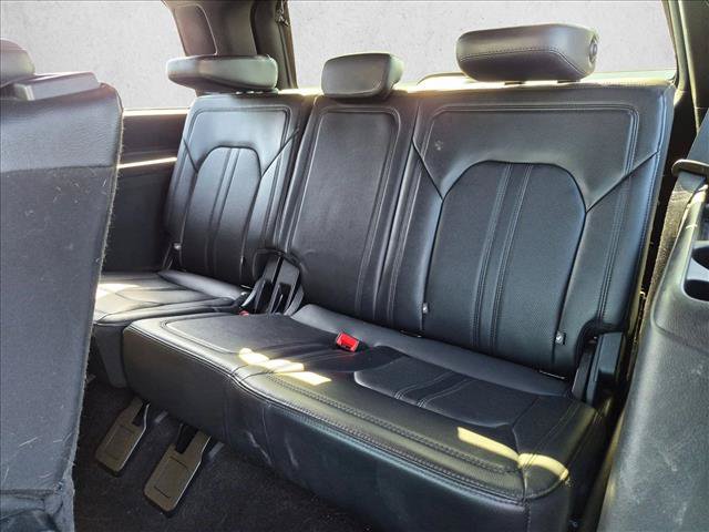 Used 2021 Ford Expedition Limited AWD/4WD image 20