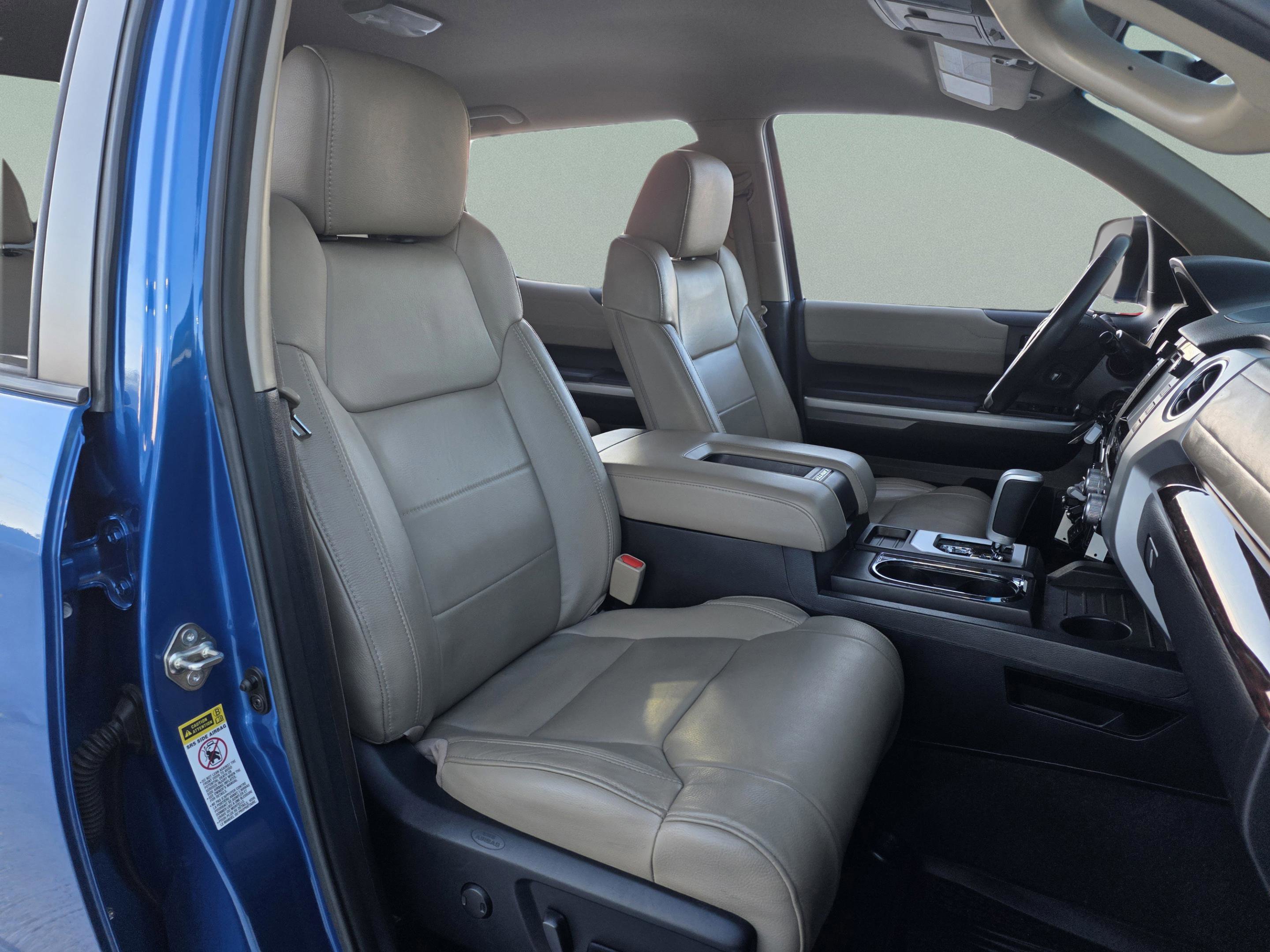 Used 2017 Toyota Tundra Limited image 30