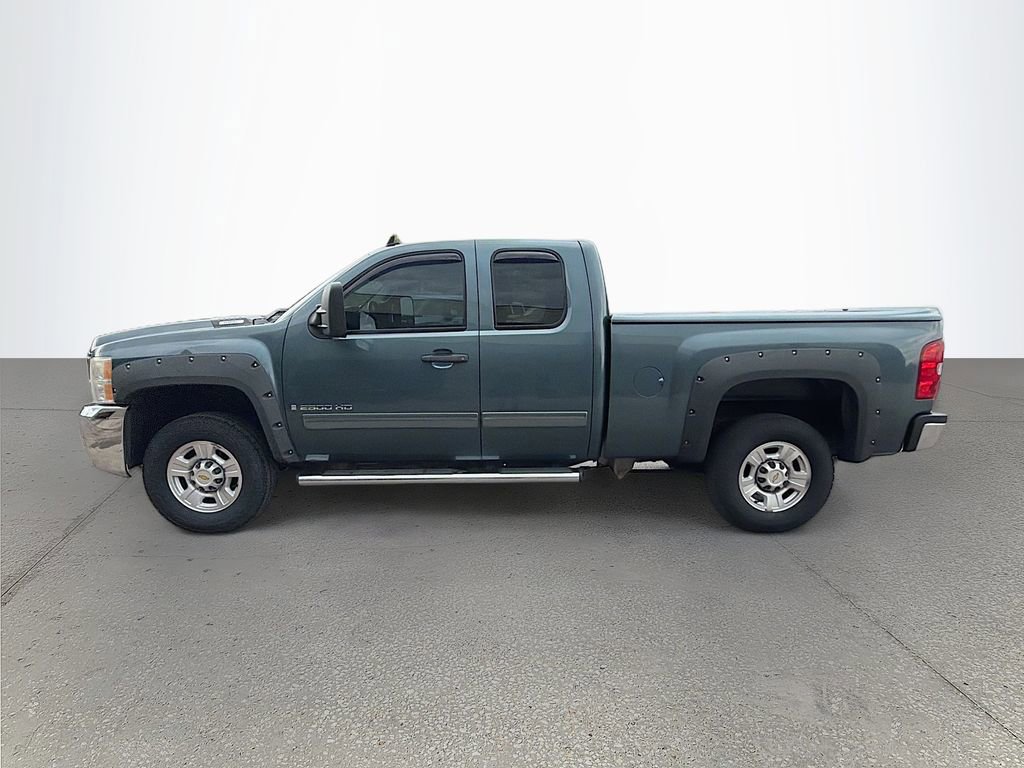 Used 2009 Chevrolet Silverado 2500 LT w/ Snow Plow Prep Package image 7