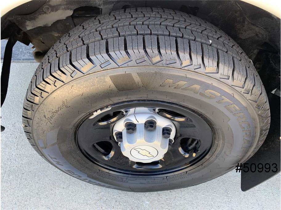 Used 2007 Chevrolet Express 3500 w/ School Bus Package image 18