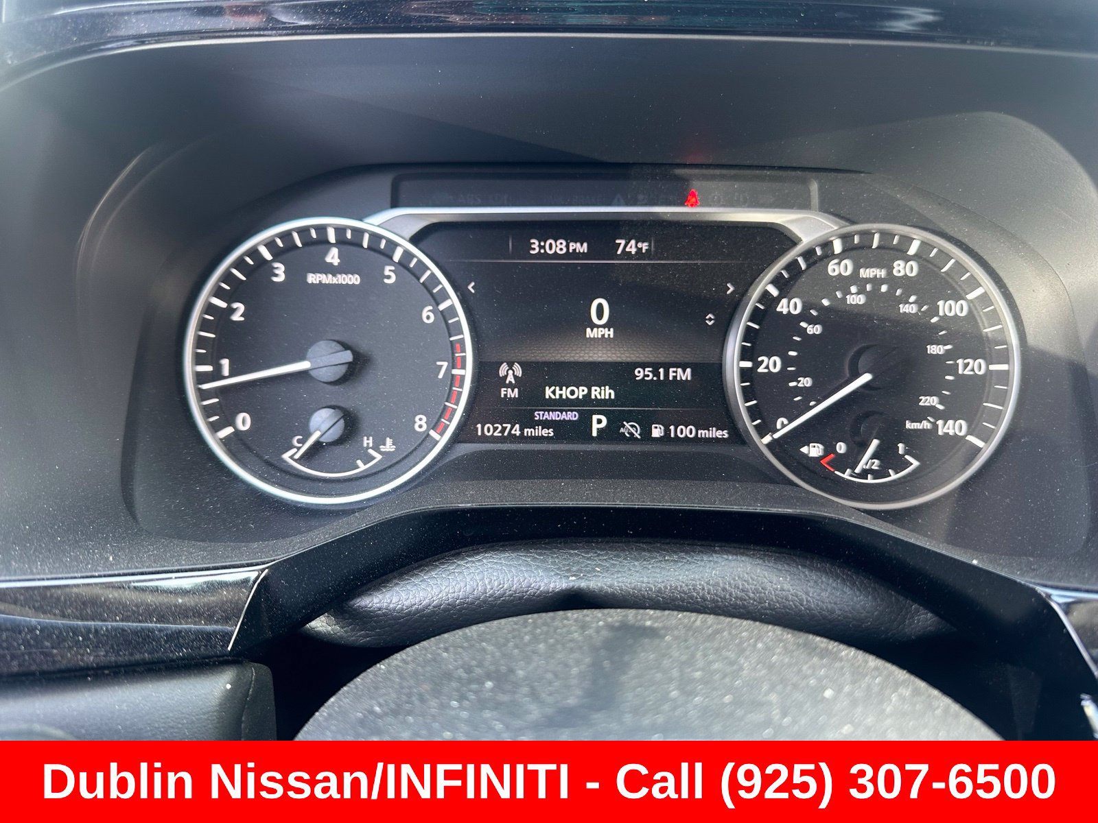 Used 2025 Nissan Pathfinder SV w/ Cargo Package FWD image 6