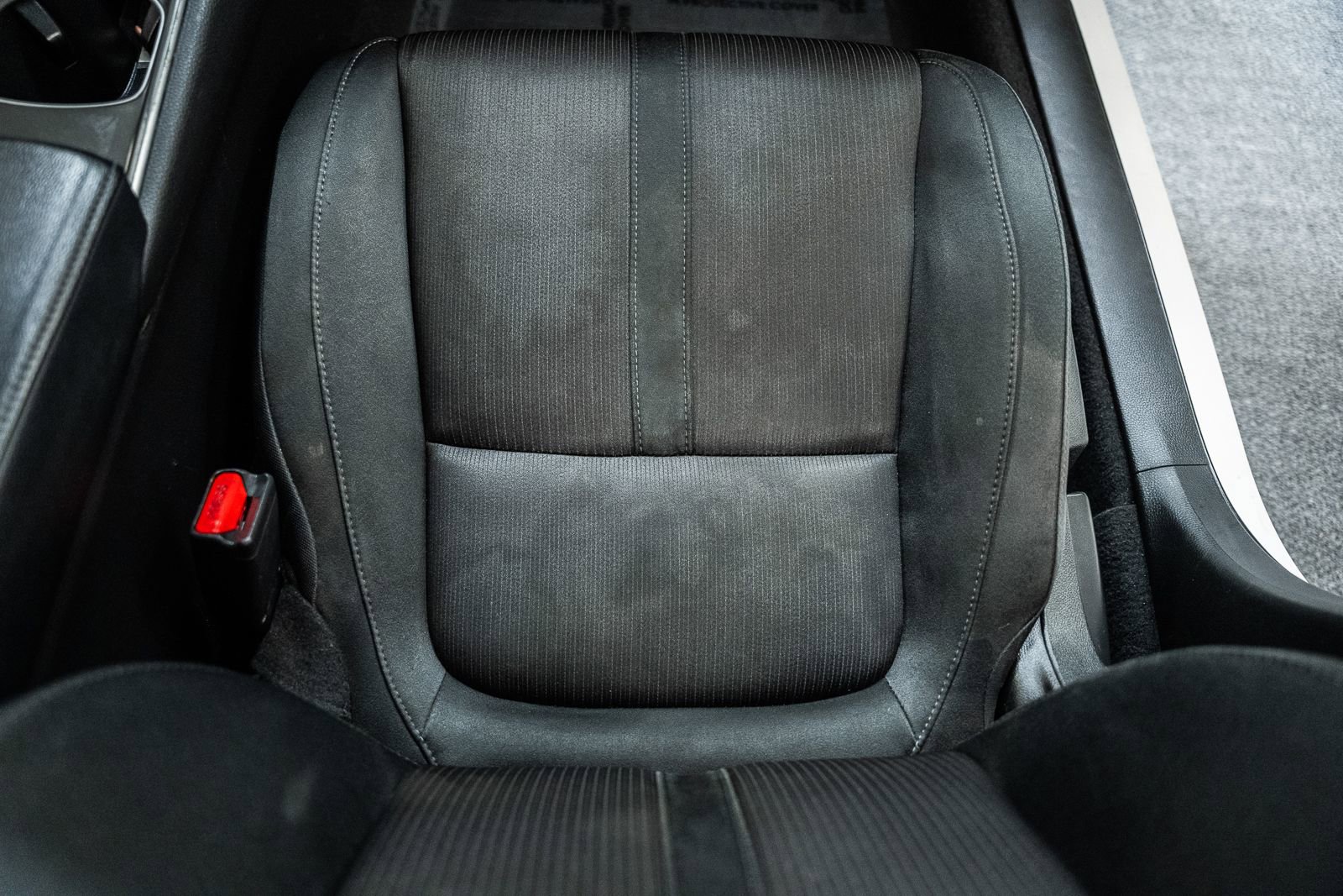 Used 2018 Honda Accord EX image 29