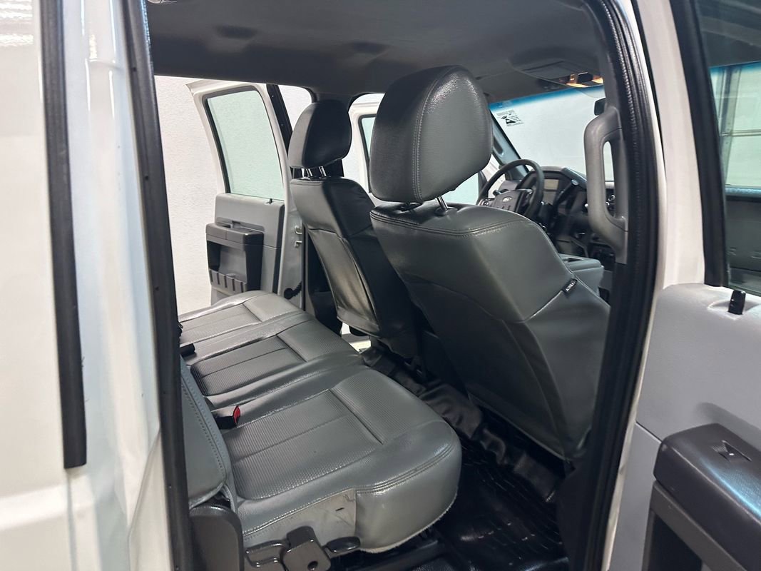 Used 2013 Ford F550 4x4 Crew Cab Super Duty w/ PWR Equipment Group image 17
