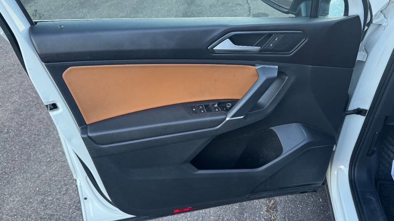 Used 2018 Volkswagen Tiguan SE image 12