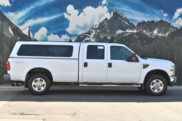 Used 2009 Ford F250 FX4 AWD/4WD image 2