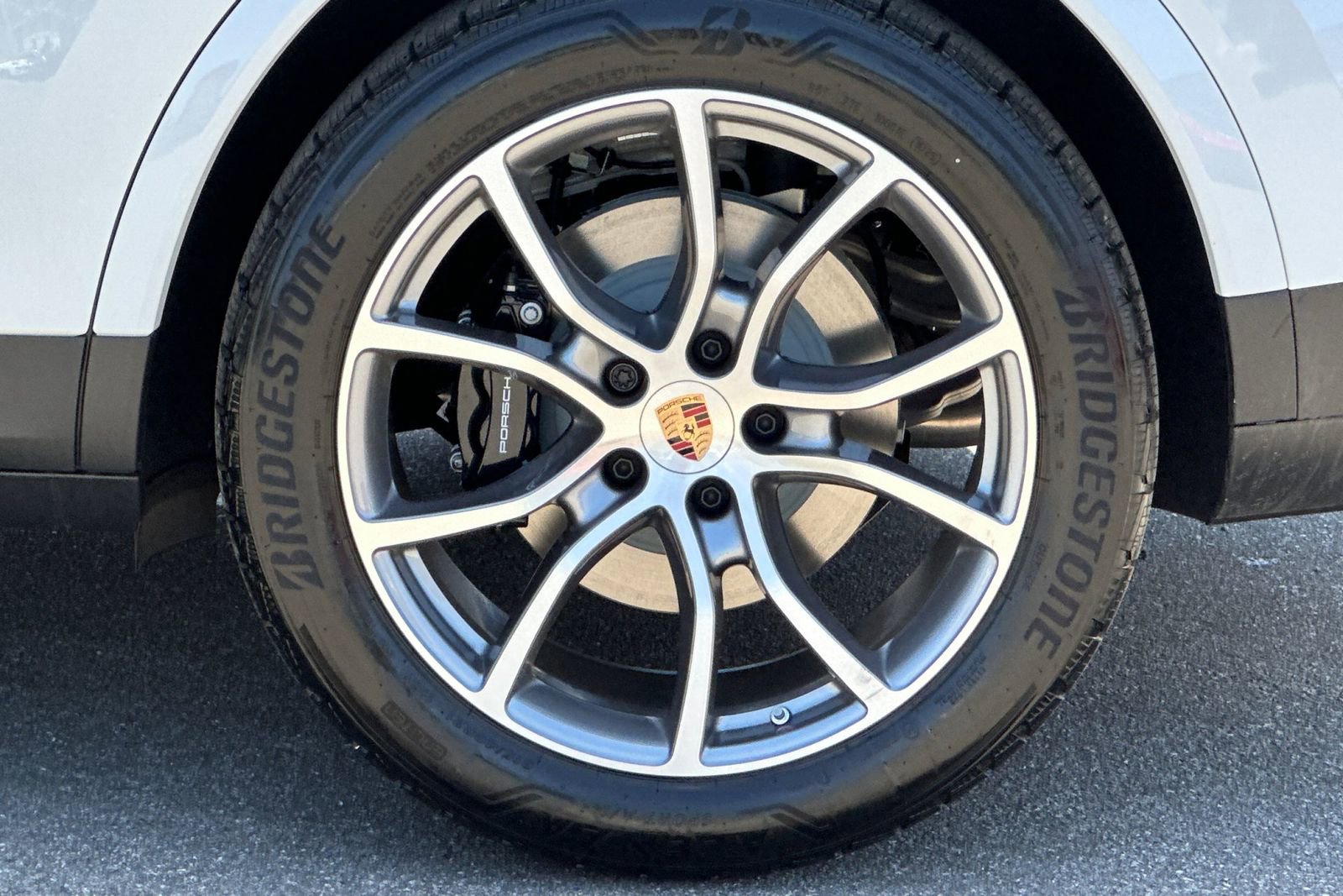 New 2025 Porsche Cayenne Coupe image 45