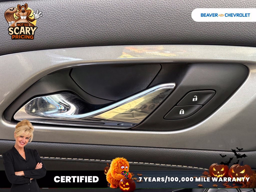 Used 2023 Chevrolet Traverse LT AWD/4WD image 33