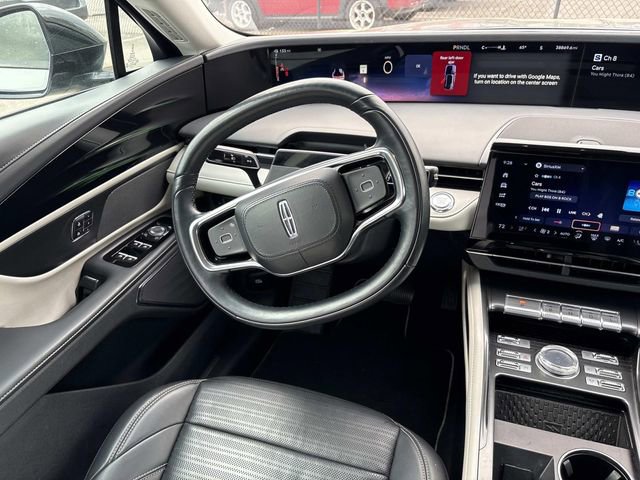 Used 2024 Lincoln Nautilus Reserve image 14