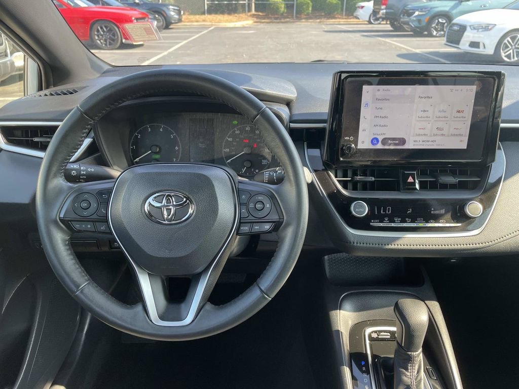 Used 2025 Toyota Corolla SE FWD image 18