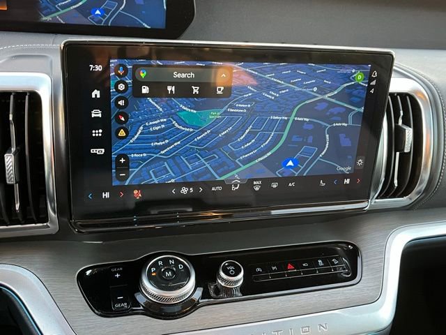 Used 2025 Ford Expedition Max Platinum image 28