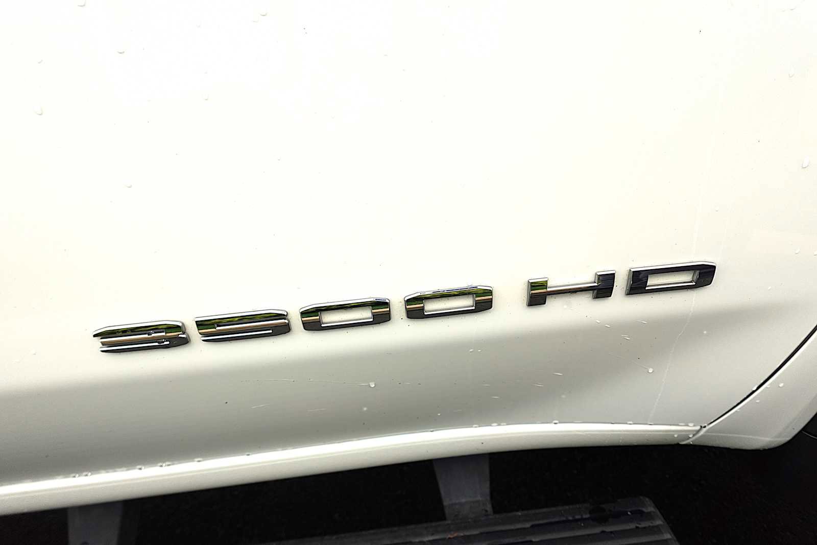 Used 2023 GMC Sierra 3500 Pro w/ Convenience Package AWD/4WD image 12