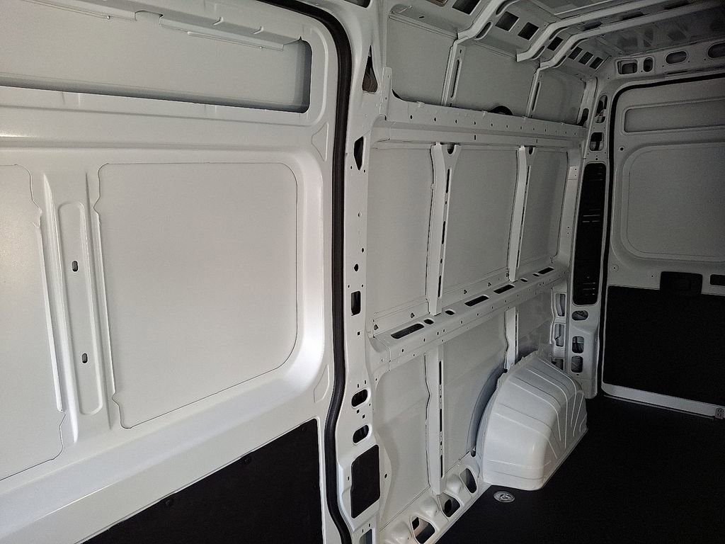 New 2025 RAM ProMaster 2500 w/ Power Group image 13