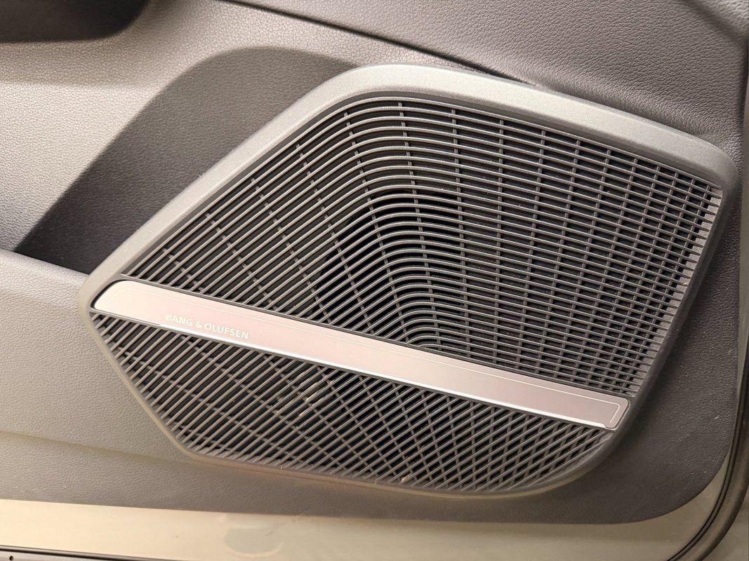 Used 2021 Audi SQ5 Premium Plus w/ Premium Plus Package AWD/4WD image 14