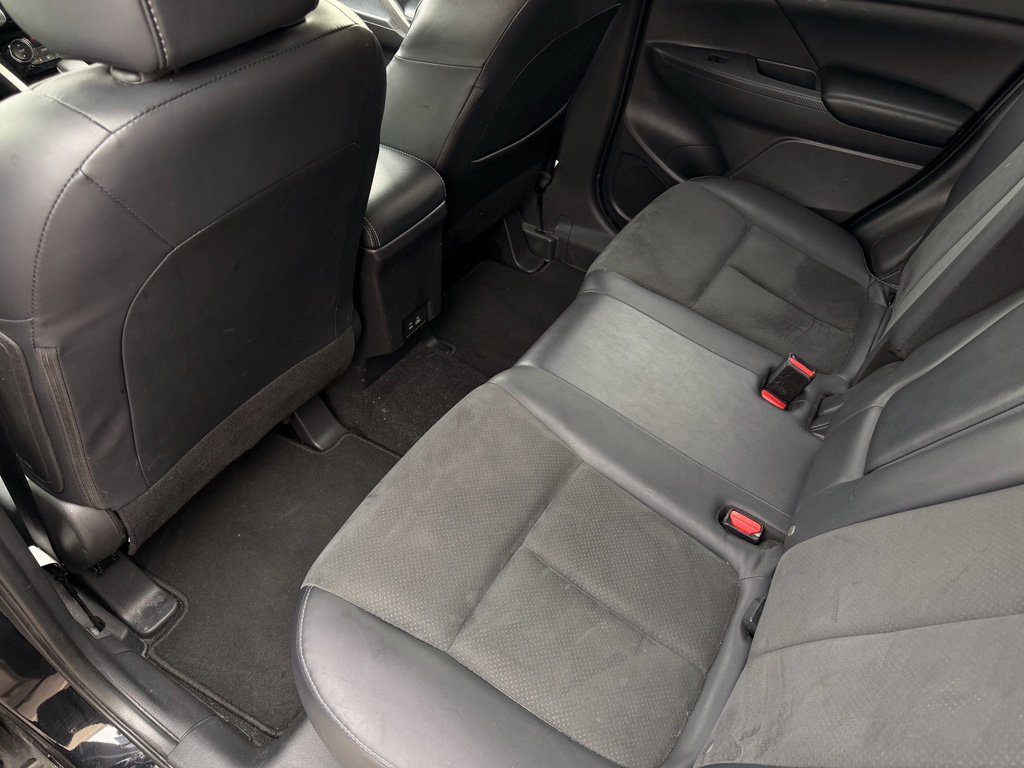 Used 2024 Mitsubishi Eclipse Cross SE image 16