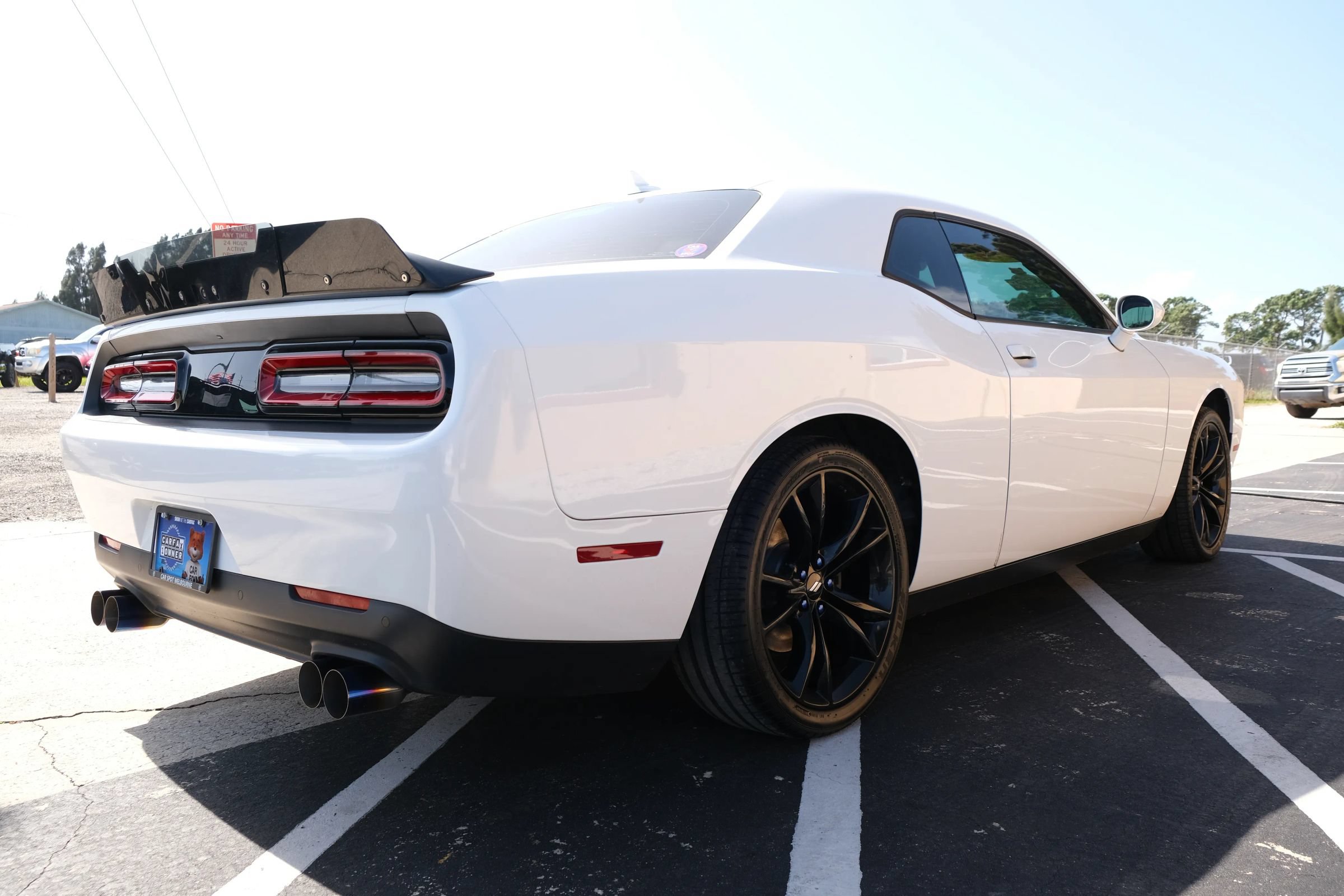 Used 2018 Dodge Challenger SXT Plus RWD image 5