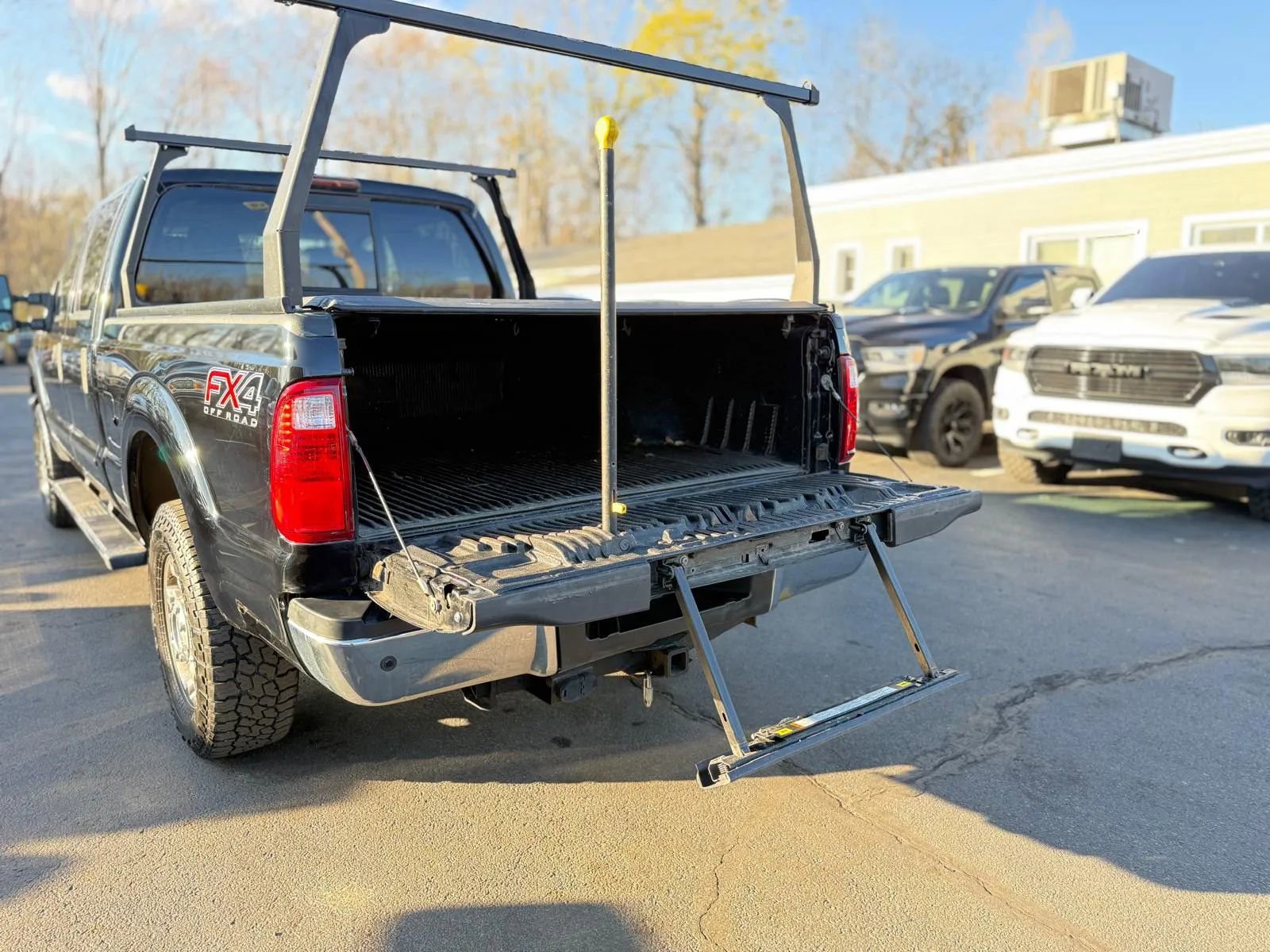 Used 2016 Ford F250 XLT w/ XTR Plus Package AWD/4WD image 8