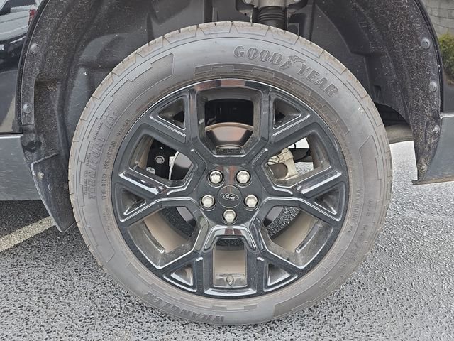 Used 2025 Ford Maverick Lariat w/ Black Appearance Package image 10