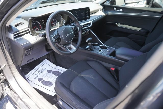 Used 2022 Kia K5 LXS FWD image 8