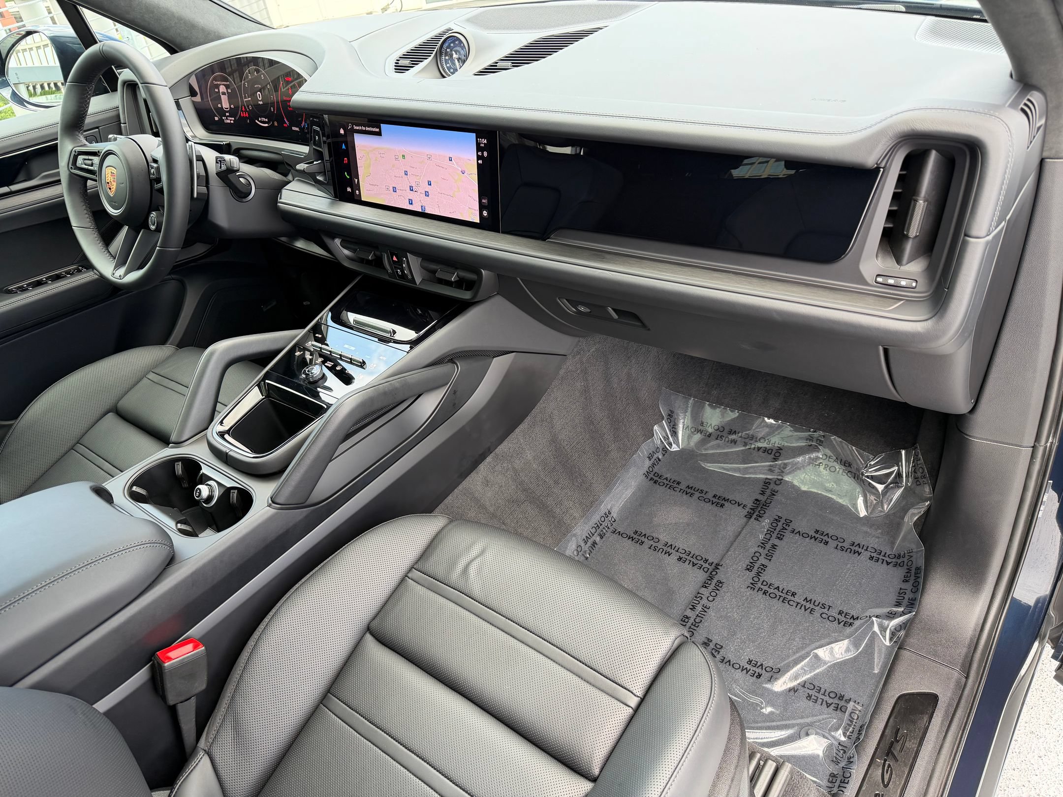 Certified 2026 Porsche Cayenne GTS AWD/4WD image 26