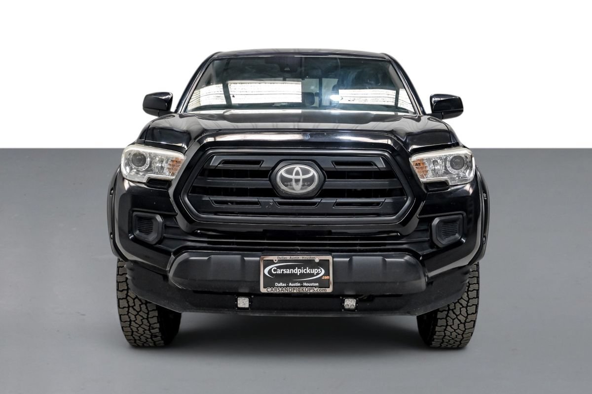 Used 2018 Toyota Tacoma SR w/ SR Convenience Package AWD/4WD image 3