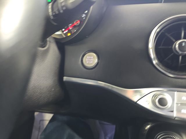 Used 2021 Kia Stinger GT2 image 24