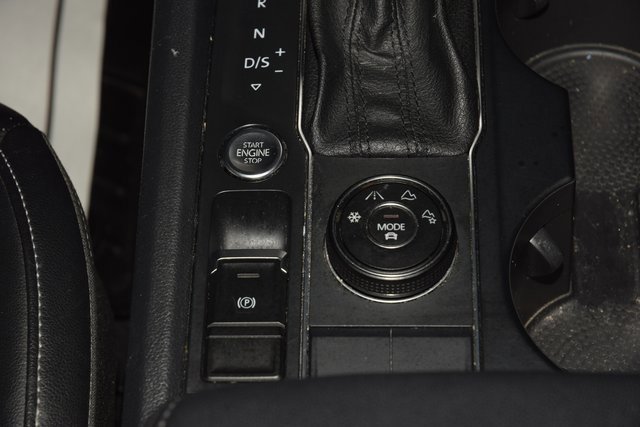 Used 2018 Volkswagen Atlas SE image 31