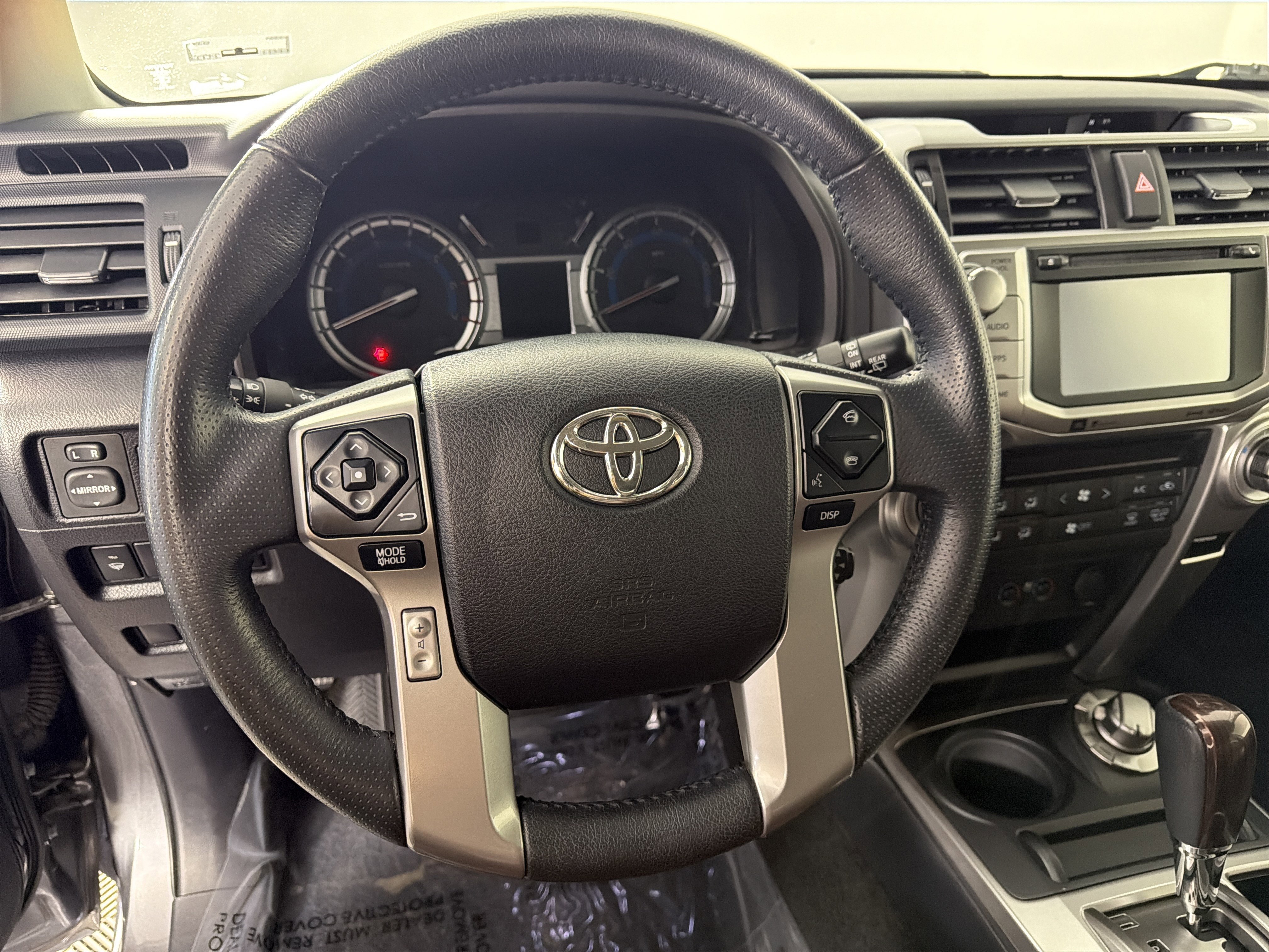 Used 2017 Toyota 4Runner Limited image 11