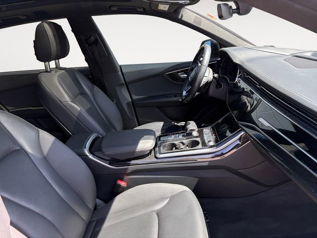 Used 2019 Audi Q8 Prestige AWD/4WD image 14