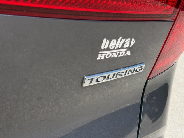 Used 2018 Honda Pilot Touring image 17
