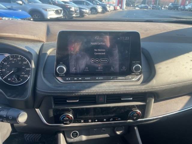 Certified 2023 Nissan Rogue SV image 14