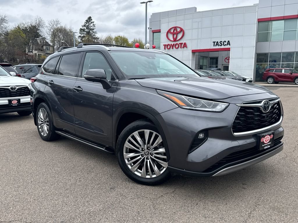 Used 2023 Toyota Highlander Platinum AWD/4WD 360° Tour
