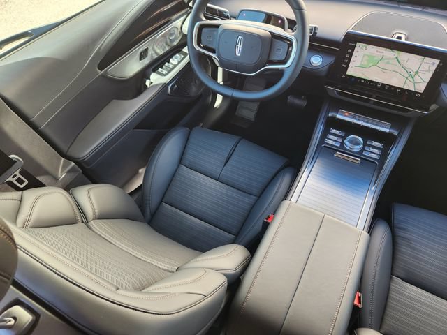 New 2026 Lincoln Nautilus Reserve AWD/4WD image 10