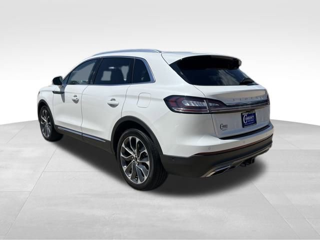 Used 2023 Lincoln Nautilus Reserve w/ Equipment Group 201A image 7