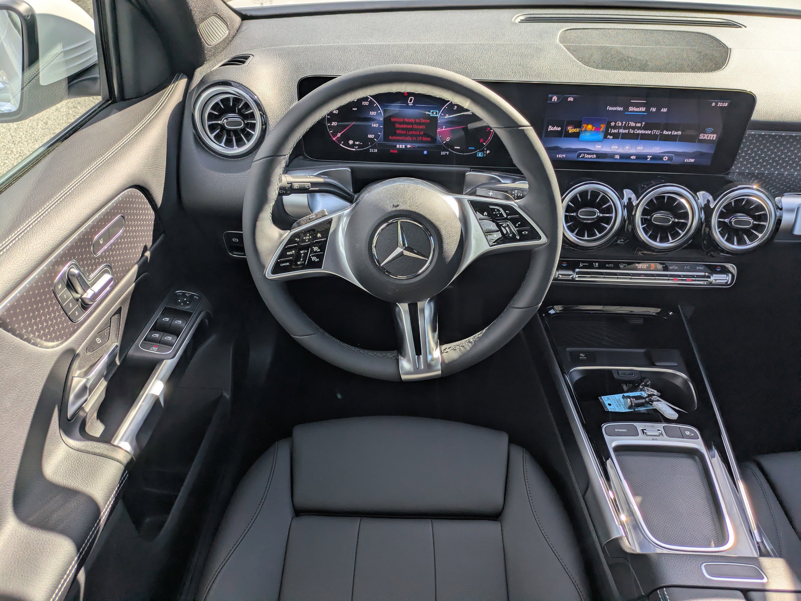 New 2026 Mercedes-Benz GLB 250 4MATIC image 17