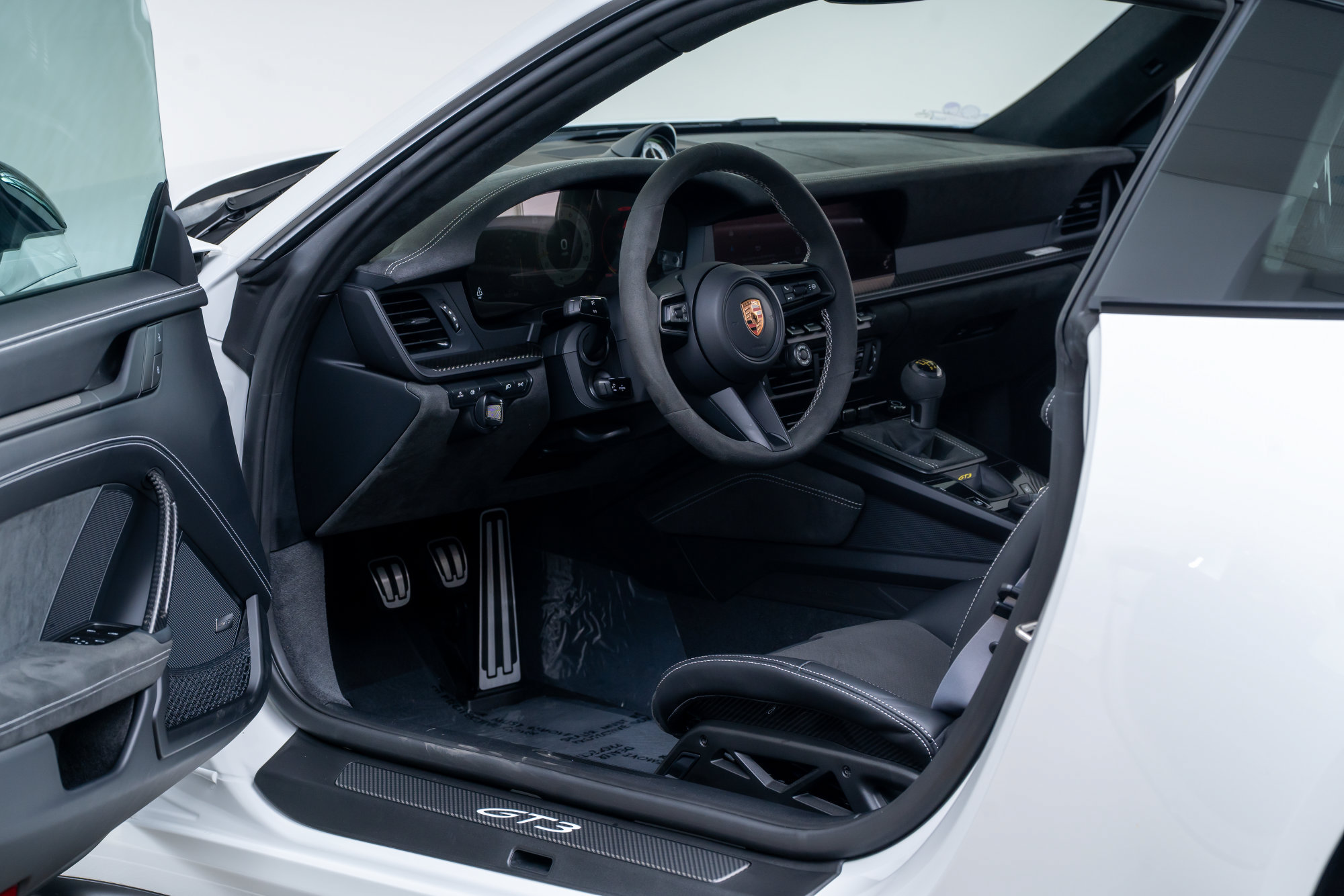 Used 2026 Porsche 911 GT3 RWD image 20