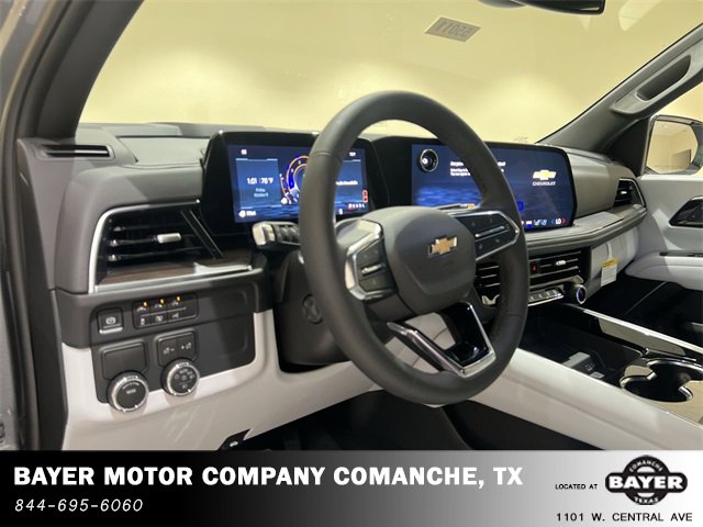 New 2026 Chevrolet Suburban Premier image 9