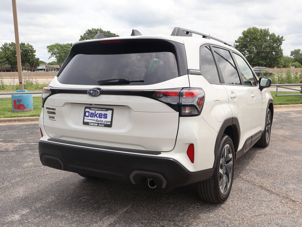 Used 2025 Subaru Forester Limited AWD/4WD image 7