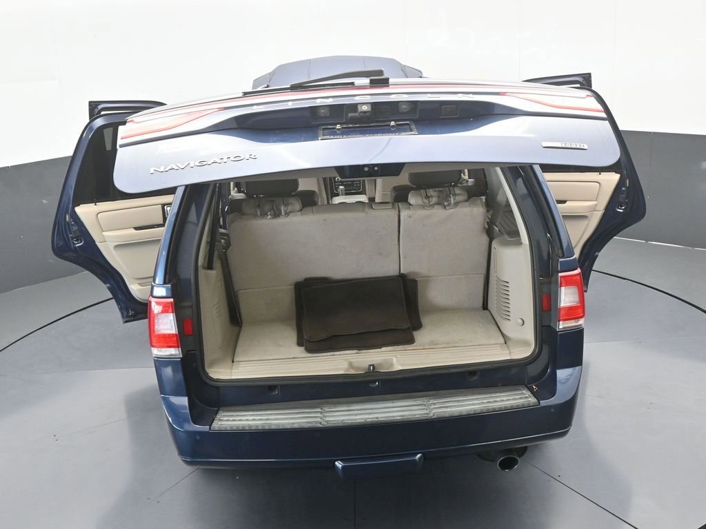 Used 2016 Lincoln Navigator Select image 66