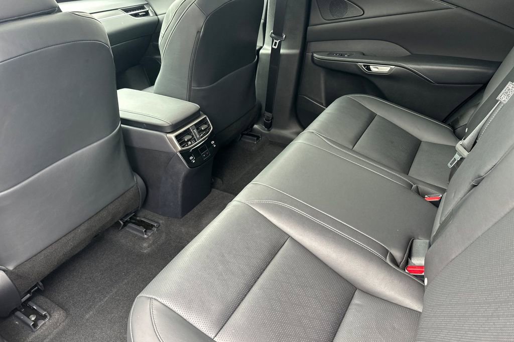 Certified 2025 Lexus RX 350 w/ Convenience Package image 12