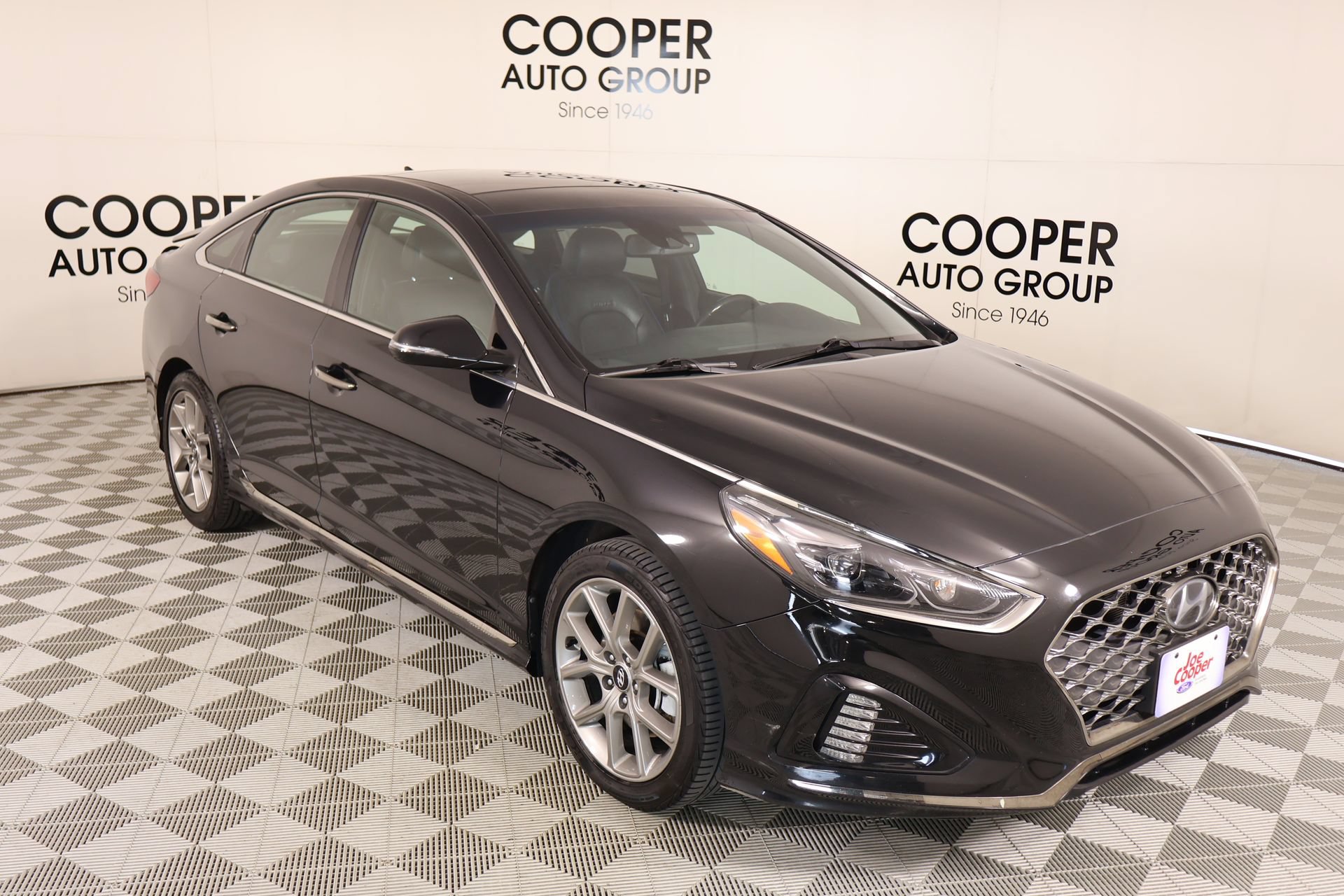 Used 2019 Hyundai Sonata Limited w/ Cargo Package FWD video 1