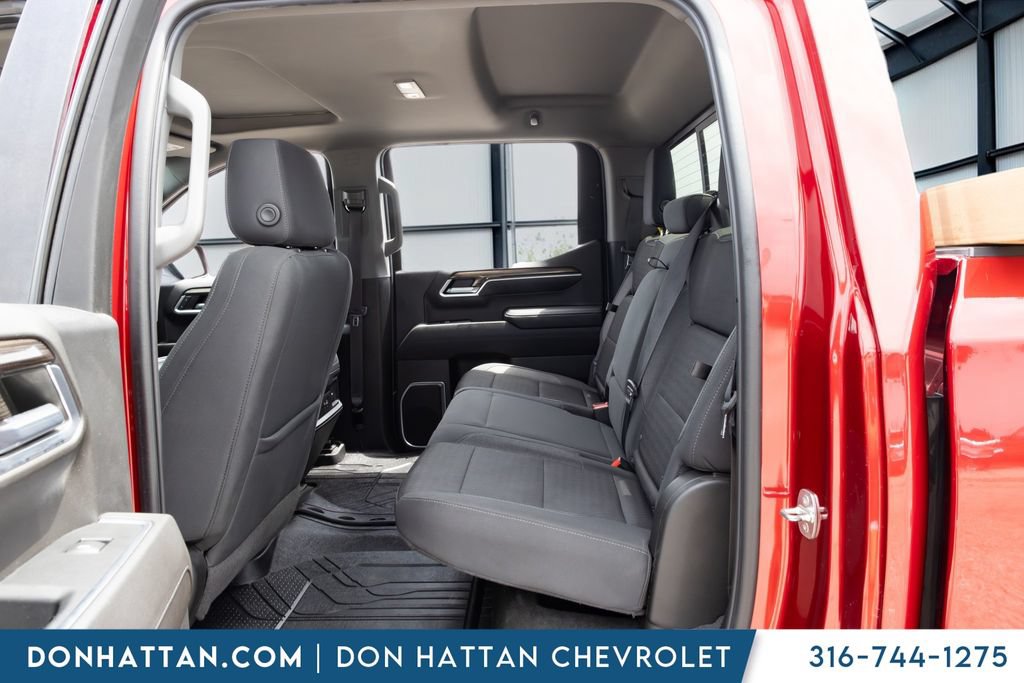 Used 2022 Chevrolet Silverado 1500 RST w/ Convenience Package II AWD/4WD image 19