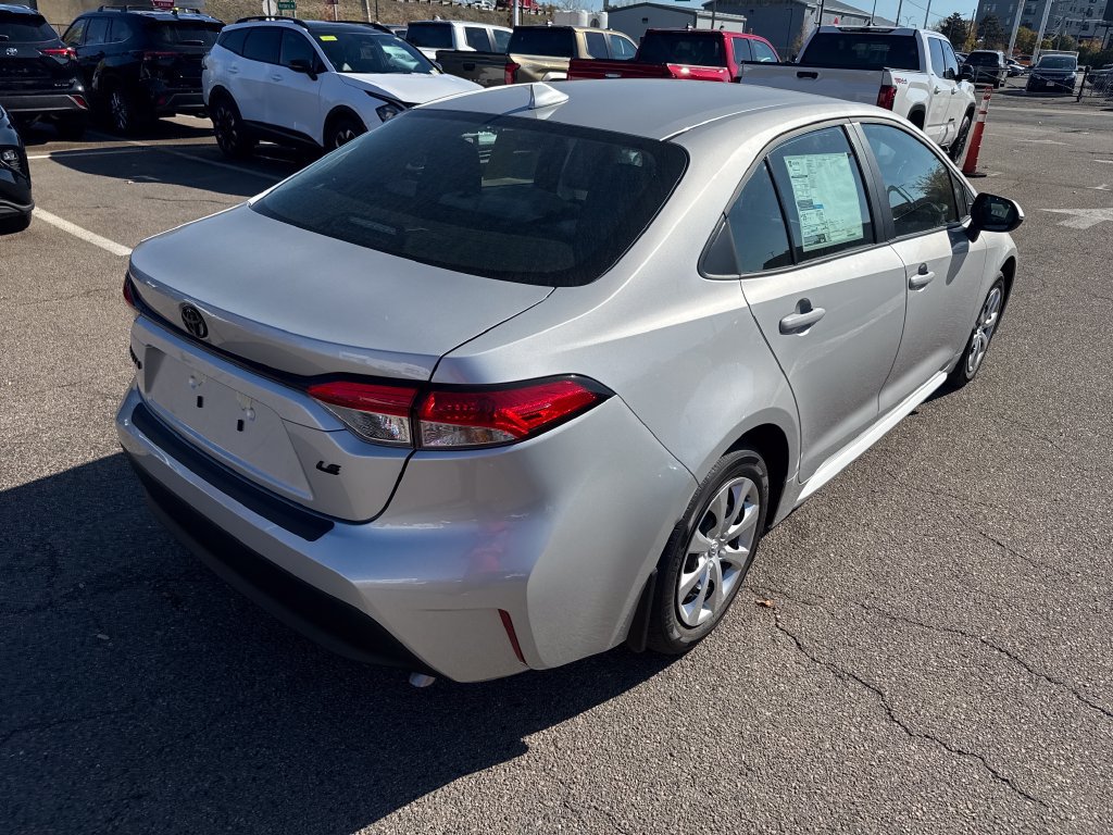 New 2027 Toyota Corolla LE FWD image 7